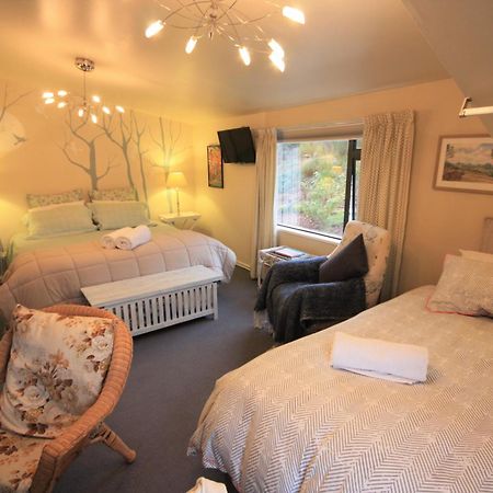 Tempest On Wanaka Bed & Breakfast Exterior photo